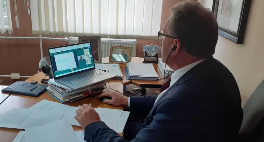 Debatowali o  polskich lekach