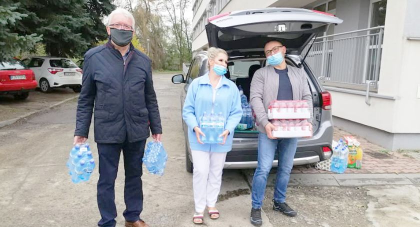 Pomoc dla pacjentów i pracowników szpitala 