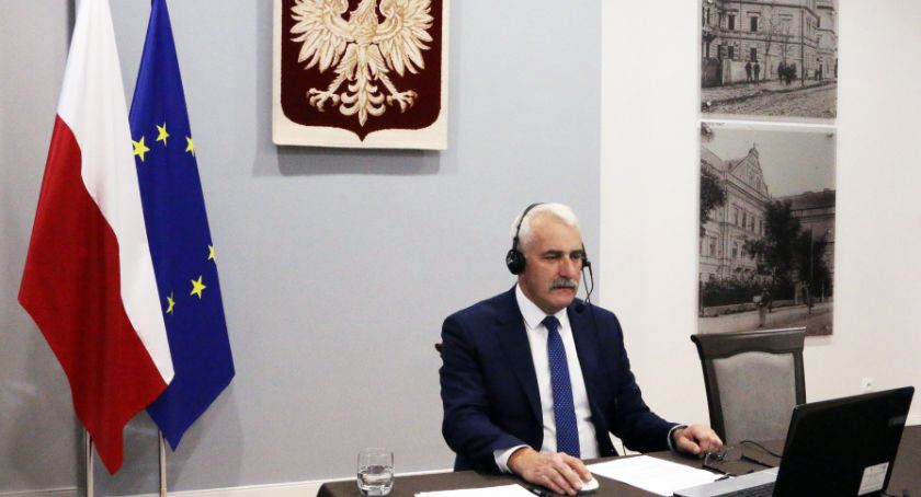 Rada powiatu apeluje do ozdrowieńców: Wasza krew jest na wagę złota, może uratować życie innym chorym!