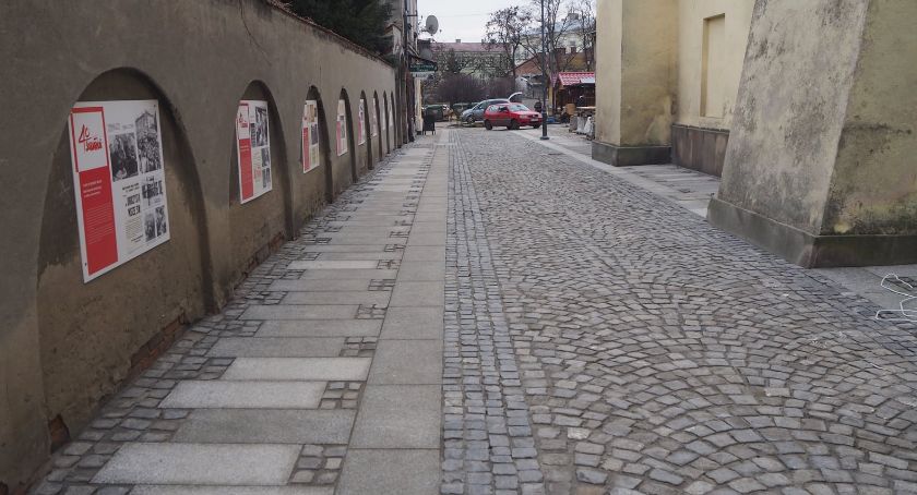 Nowe oblicze ulicy Trybunalskiej (ZDJĘCIA) 
