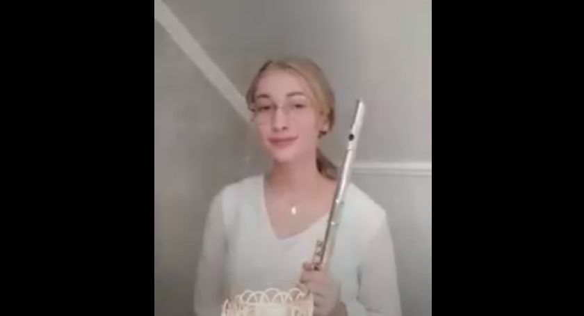  Izabela laureatką Ogólnopolskiego Konkursu „Śpiewamy niemieckie kolędy”  (WIDEO)