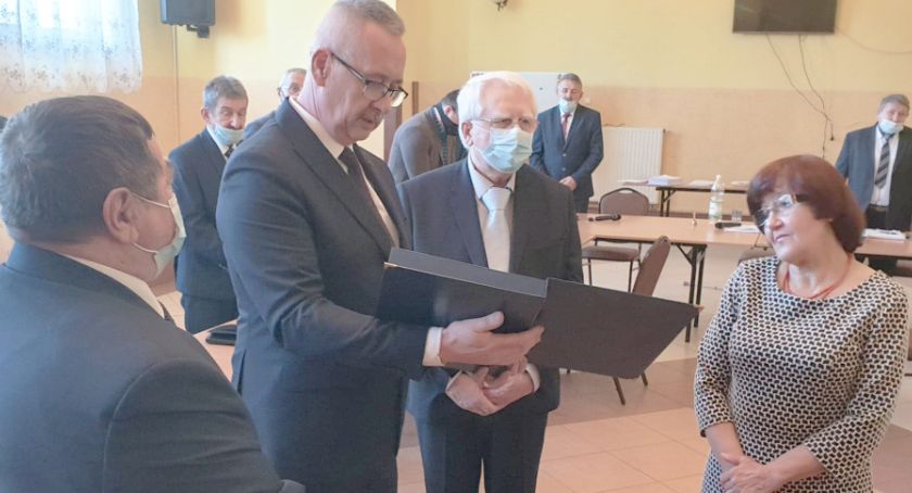  Samorząd Rokietnicy pożegnał lekarzy, którzy po wielu latach przeszli na emeryturę