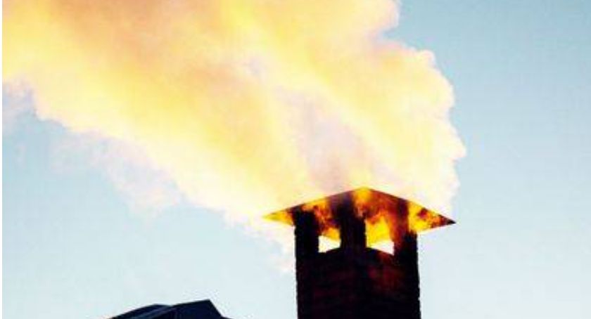  Smog jest jeszcze groźniejszy w czasie pandemii. Czy miasto walczy z tym zjawiskiem?   