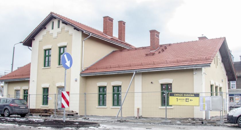 Stacja kultury w budynku dworca kolejowego w Radymnie?  