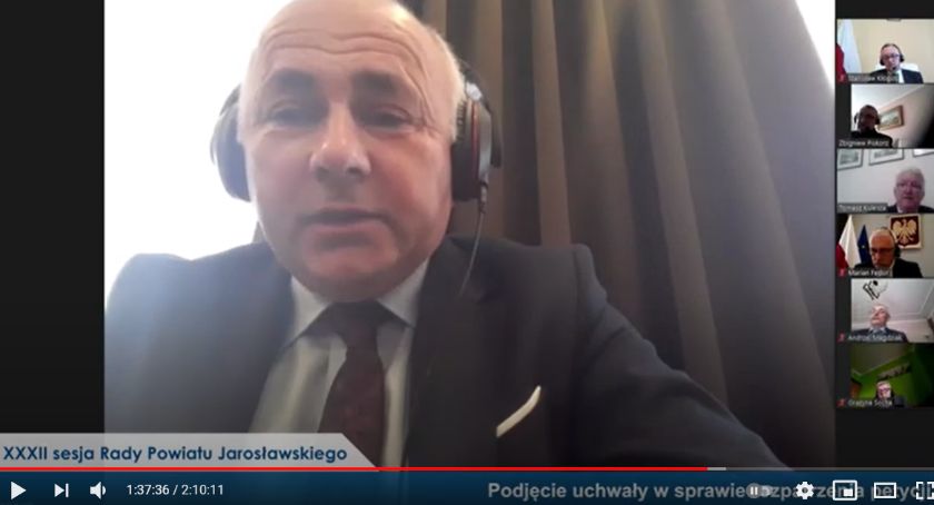 Radni powiatowi dalej nie chcą LGBT. Petycja w sprawie uchylenia  deklaracji z 2019  roku oddalona  