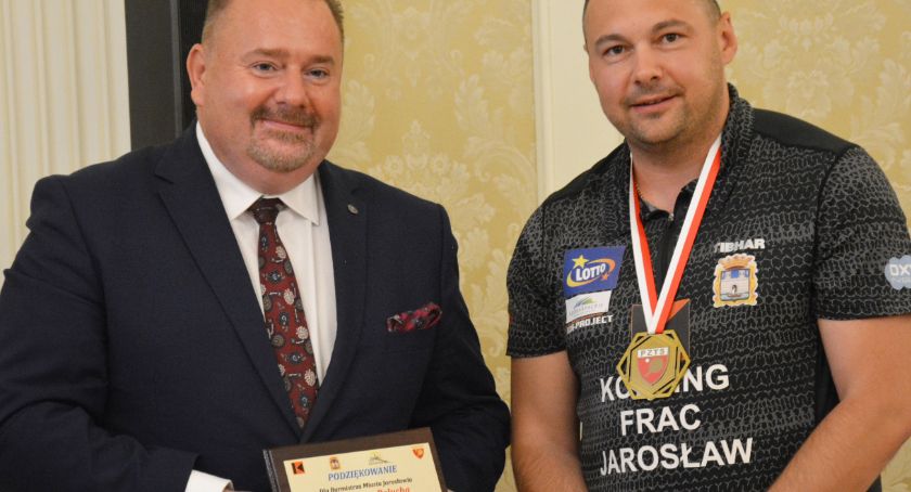 Czy władze miasta „zabiją” jarosławski tenis stołowy? 