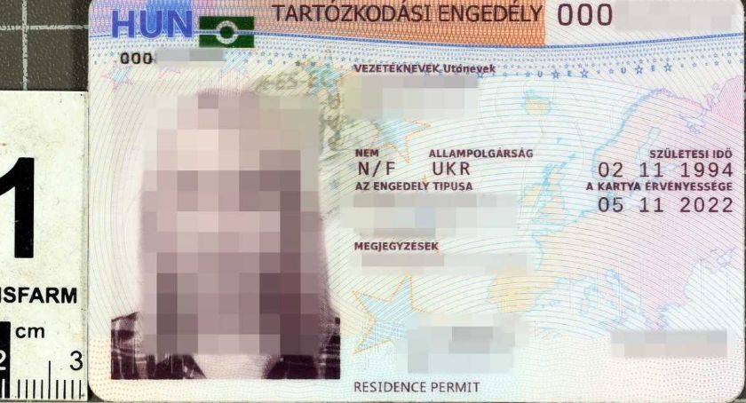 Okazali na granicy podrabiane dokumenty 