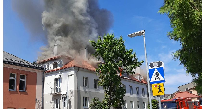 Pożar kamienicy w centrum Radymna