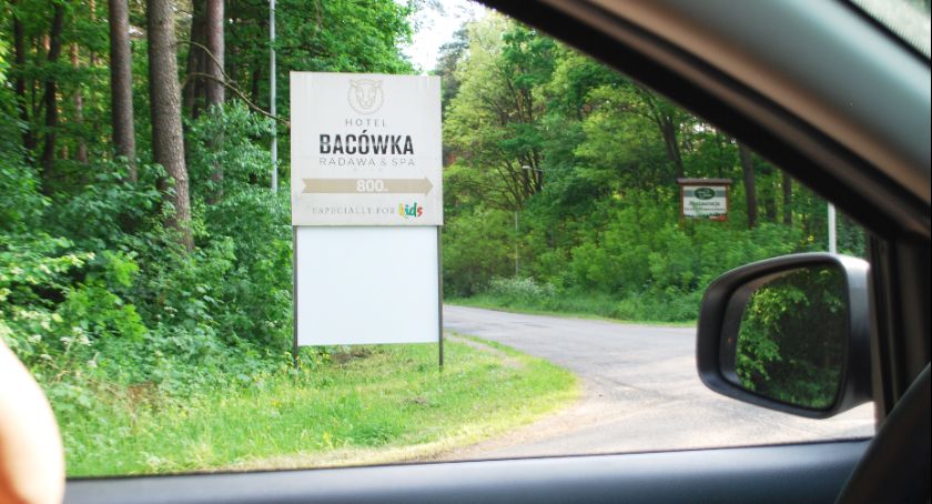 Zagrożenie usunięte. Tablica została już przeniesiona 