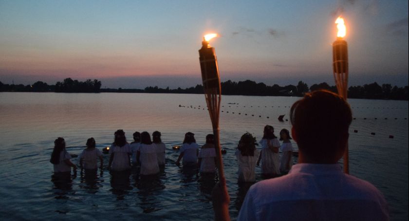 Noc Świętojańska na plaży miejskiej w Radymnie (ZDJĘCIA, WIDEO)
