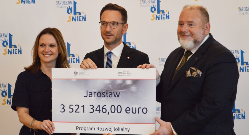 15 mln zł trafi na rozwój Jarosławia z Funduszy Norweskich - dziś taką informację przekazał wiceminister Waldemar Buda
