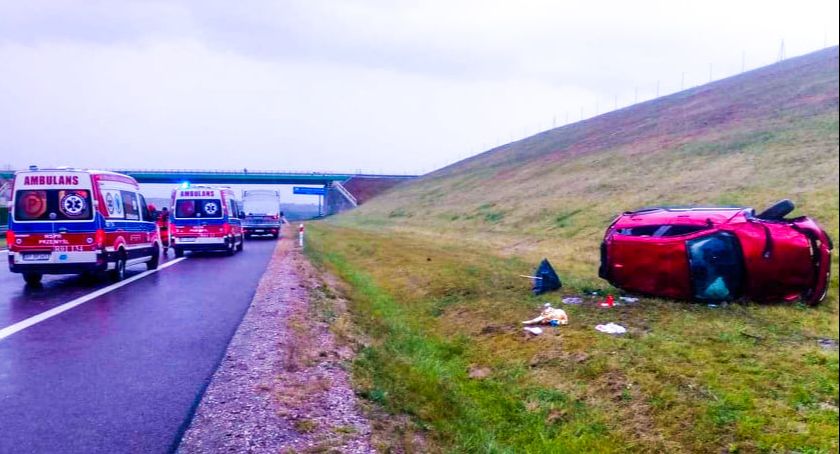 Dachowanie na autostradzie A4