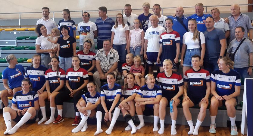 Chcą powalczyć o medal PGNiG Superligi. Kibice mogli zobaczyć trening zawodniczek Eurobud Grupy JKS (ZDJĘCIA) 
