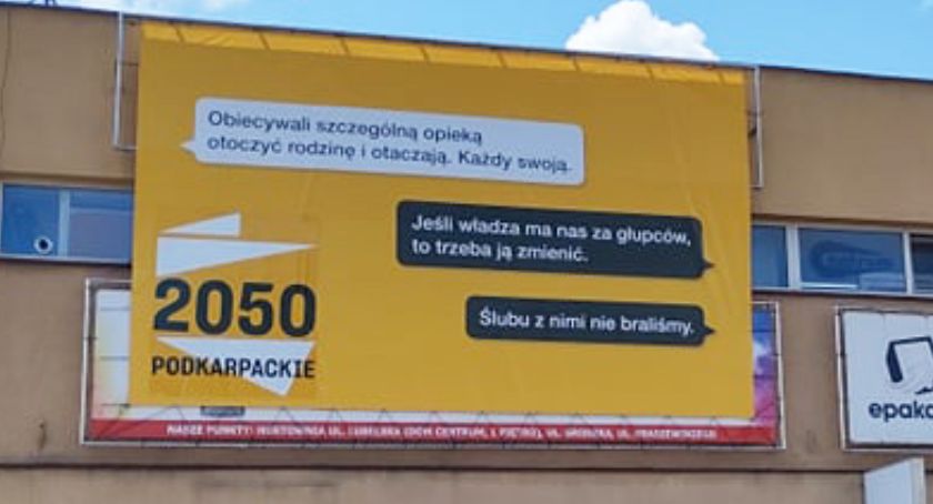 Baner w centrum Jarosławia: Ślubu z nimi nie braliśmy