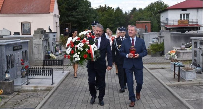 Oddali hołd lotnikom poległym w 1939 roku 