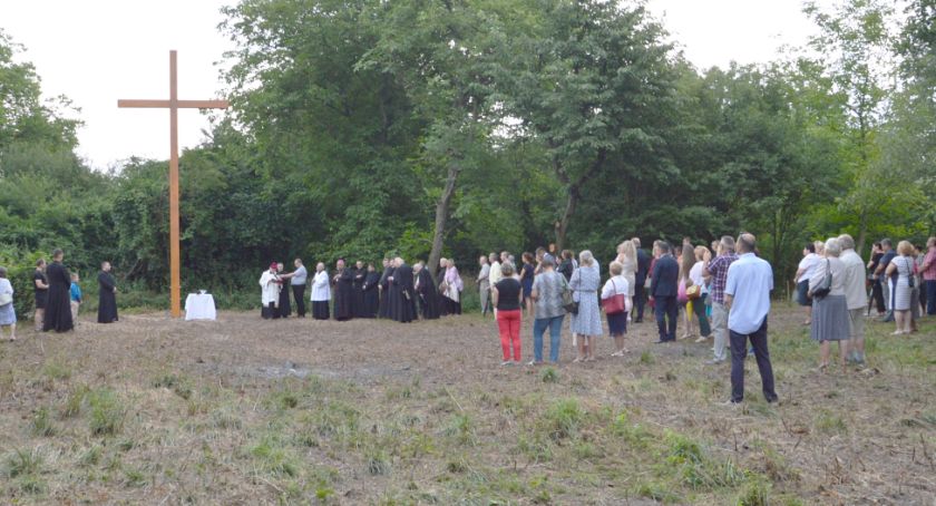 Rada zgodziła się na zbycie działki na rzecz parafii 