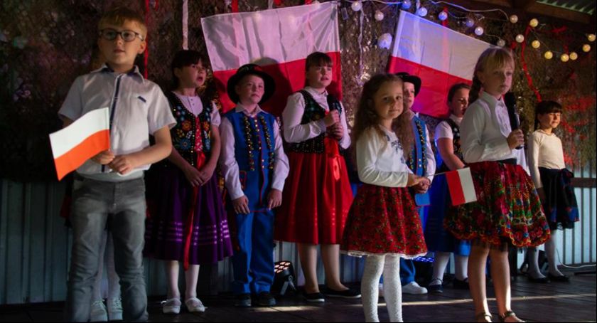 Wspólnie śpiewali pieśni patriotyczne 