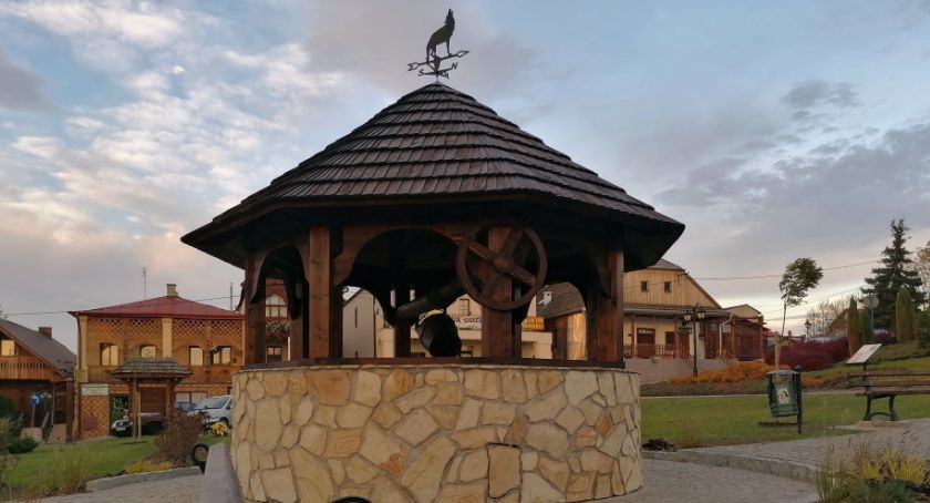 Wilcza studnia na Rynku w Pruchniku
