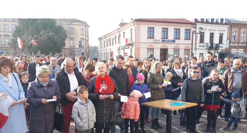 W czwartek o godz. 12 wspólne śpiewanie Hymnu na jarosławskim Rynku