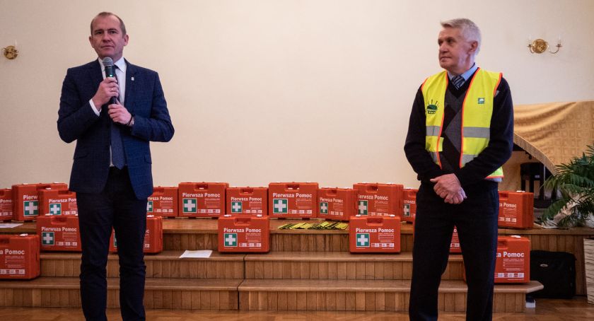Apteczki od  Stowarzyszenia Poszkodowanym w Wypadkach Komunikacyjnych „Bezpieczne Życie”