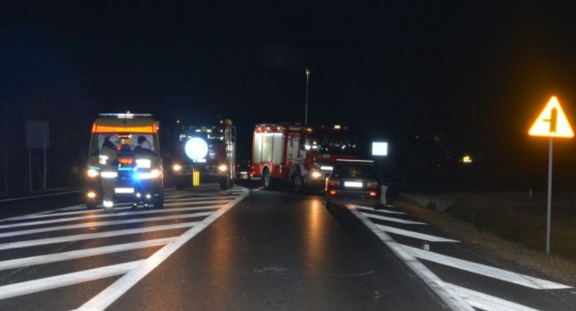 Tragiczny wypadek w Skołoszowie. Nie żyje 61-letni pieszy 