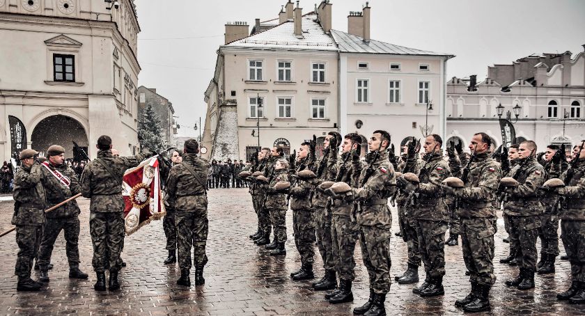 Terytorialsi z Podkarpacia ślubowali na Rynku 