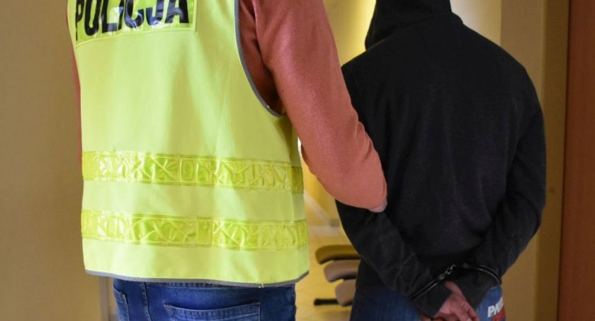 Skazany za rozbój wpadł przez brak maseczki 