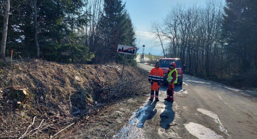 Rozpoczęły się prace na drodze powiatowej 