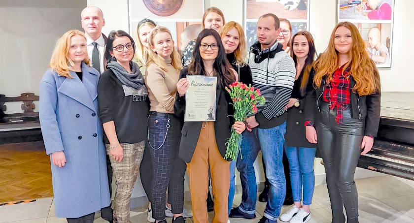 Natalka - mała bohaterka. Wystawa uczennicy Magdaleny Kowal 