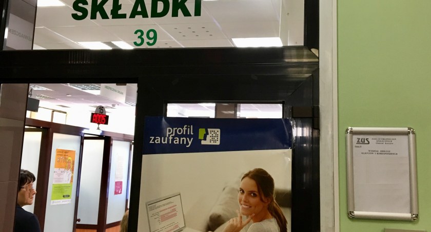 Do 16 sierpnia można składać wnioski o świadczenie postojowe