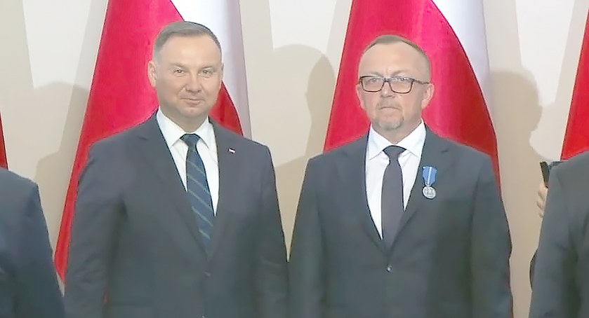 Prezydent RP odznaczył samorządowców