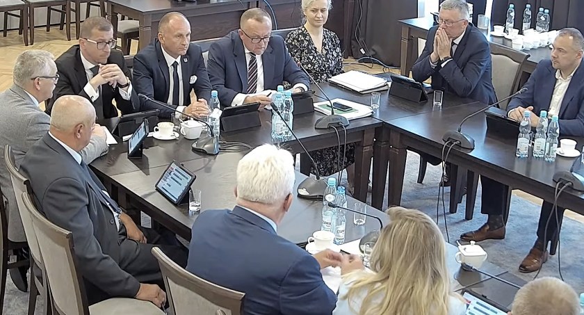Powiat zaoszczędzi na wicedyrektorach szkół? 