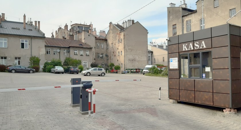  Dla kogo parking przy Franciszkańskiej w Jarosławiu?