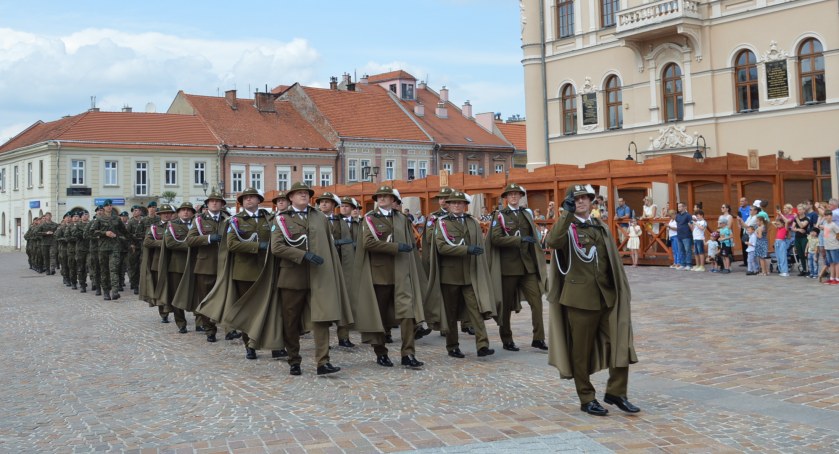 Święto Wojska Polskiego na jarosławskim Rynku