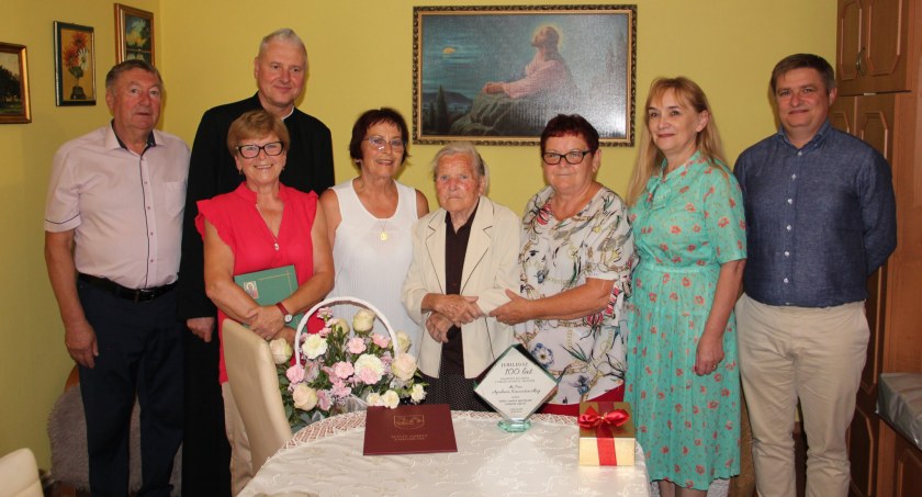 Pani Apolonia z Surochowa skończyła sto lat