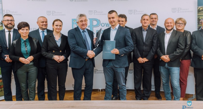 Umowa na budowę mostu na Wisłoku w Gniewczynie Łańcuckiej już podpisana