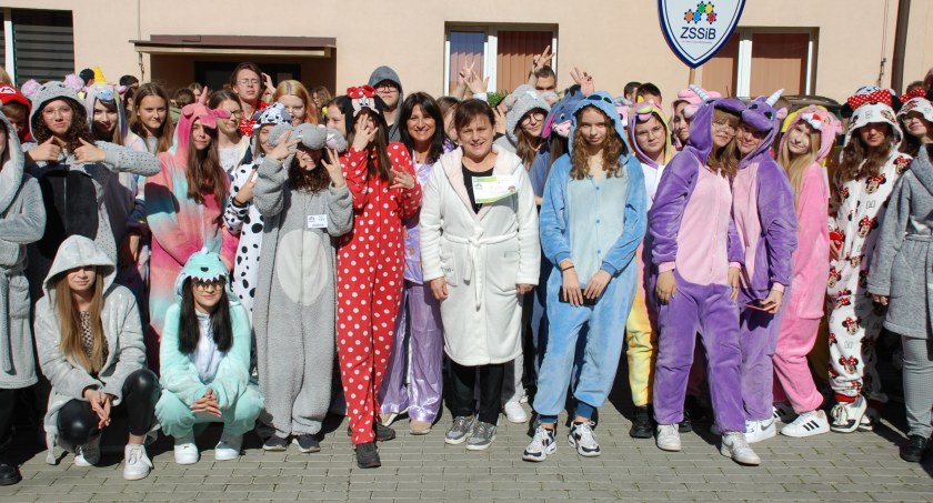 Biegali w piżamach na znak solidarności z dziećmi chorymi na raka 