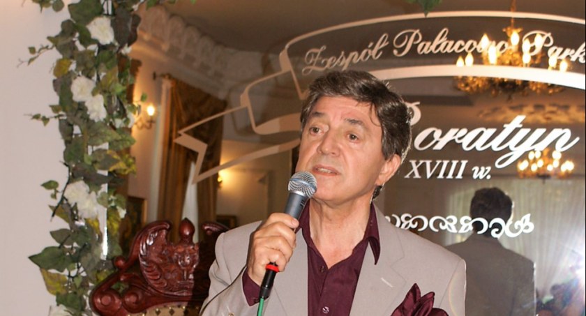 Wspomnienie Jerzego Połomskiego. Artysta w 2007 roku zaśpiewał w Boratynie 