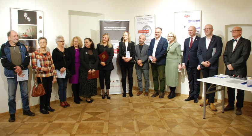 Wielkie święto fotografii w Jarosławiu. Znamy laureatów Międzynarodowego Salonu Fotografii Tylko Jedno Zdjęcie 2022