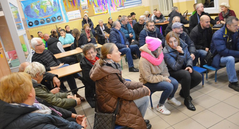 Spór, upór, czy zmowa? Czy sprawa wywozu szamb w mieście wróci na poniedziałkową sesję? 