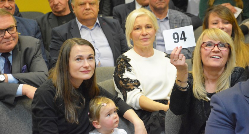 Po raz 24. licytowali podczas Wielkiej Galerii Artystycznej