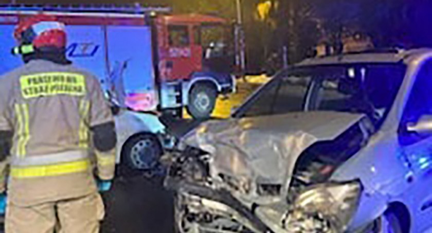 Dwie osoby poszkodowane w zderzeniu aut na ulicy Jagiellońskiej w Przeworsku