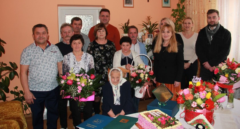 Setne urodziny obchodziła pani Stefania Sawa z Wólki Pełkińskiej