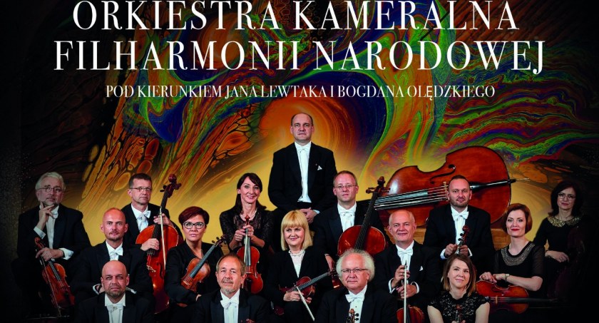 Orkiestra Kameralna Filharmonii Narodowej w szkole muzycznej w Jarosławiu