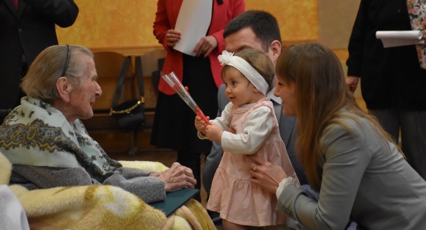 Setne urodziny pani Janiny z Sieteszy (ZDJĘCIA)