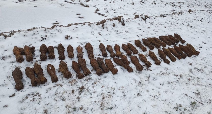 Podczas prac przy budowie drogi w Wietlinie Trzecim wykopano granaty moździerzowe z okresu II wojny światowej