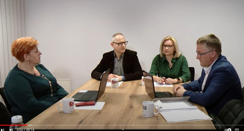 Dłużej niż 2 minuty. Gmina Radymno: dlaczego odwołano dociekliwych radnych? (WIDEO)