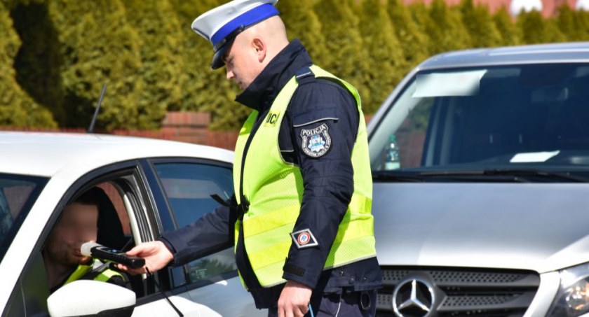 Troje nietrzeźwych kierowców na drogach powiatu jarosławskiego 