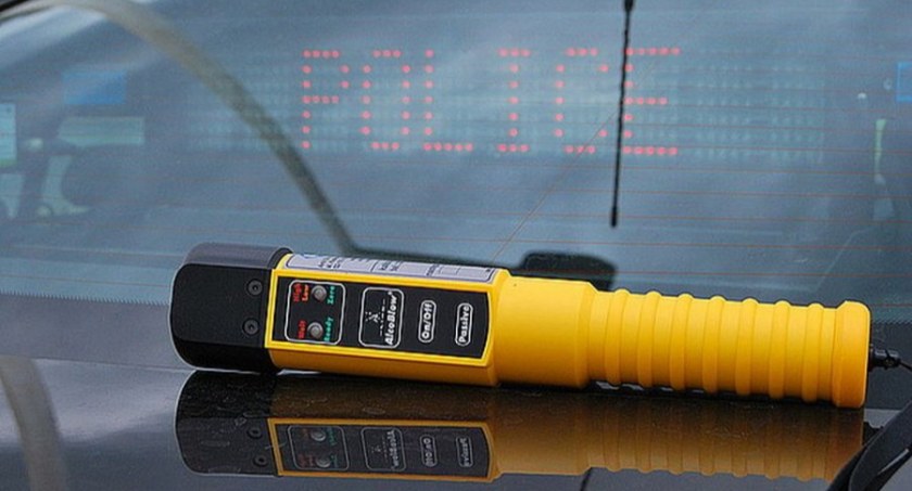 Zobaczył radiowóz i zawrócił. Nietrzeźwego kierowcę zatrzymano na ul. Chmielowskiego w Szówsku 