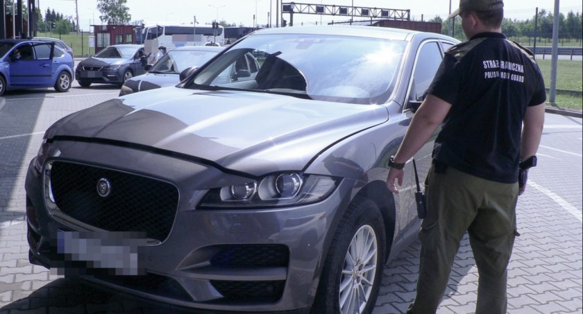 Jaguar skradziony we Włoszech został zatrzymany w Korczowej 